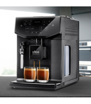 اسپرسوساز یوفیسا مدل CE8121